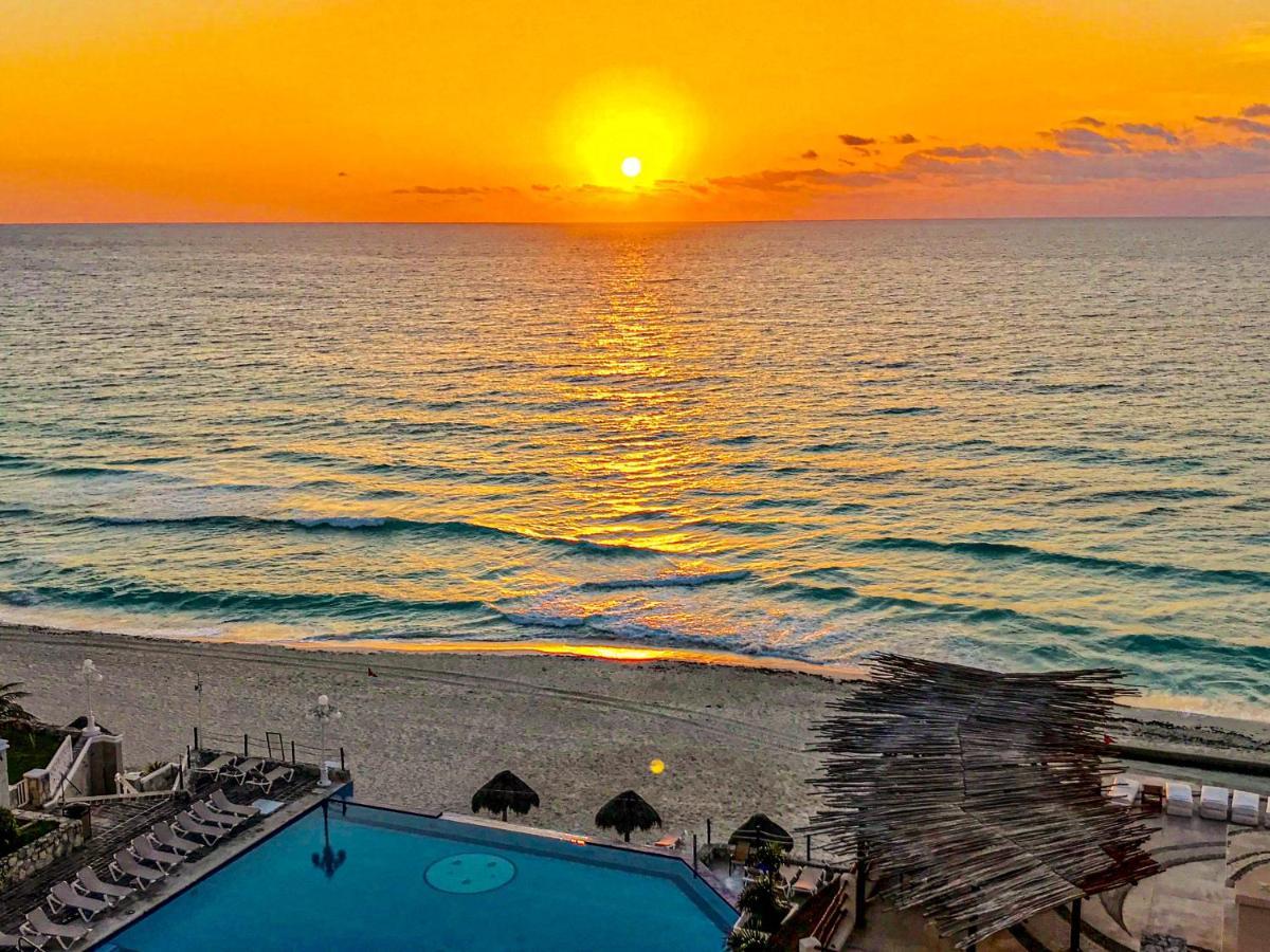 Ova Apartments Cancun Exterior photo