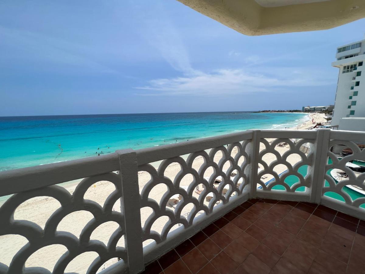Ova Apartments Cancun Exterior photo