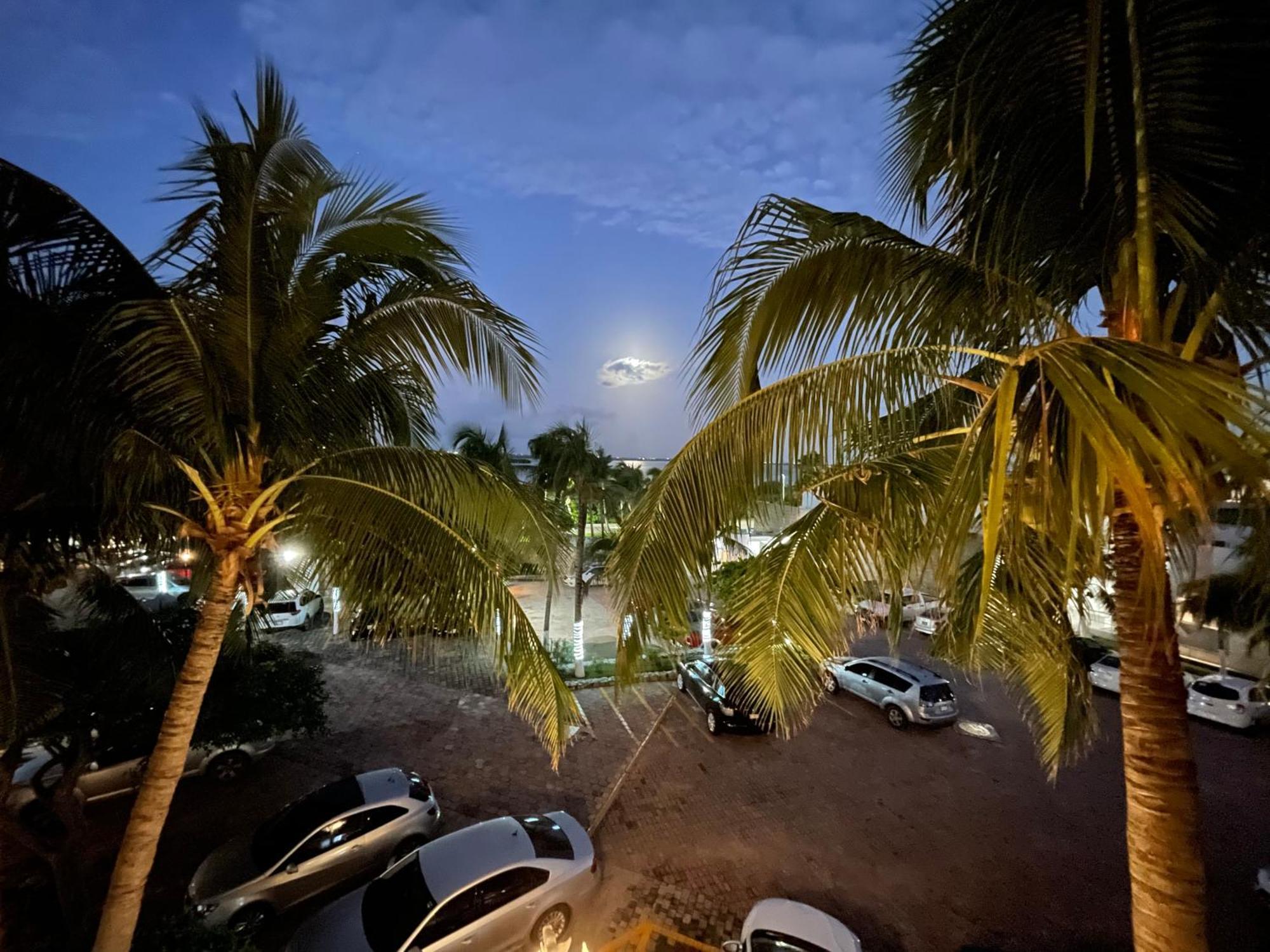 Ova Apartments Cancun Exterior photo