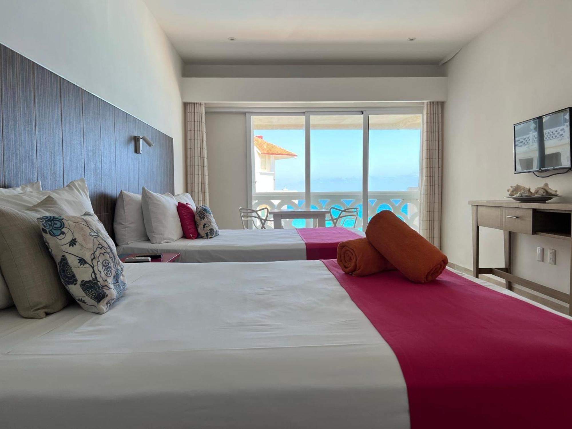 Ova Apartments Cancun Exterior photo