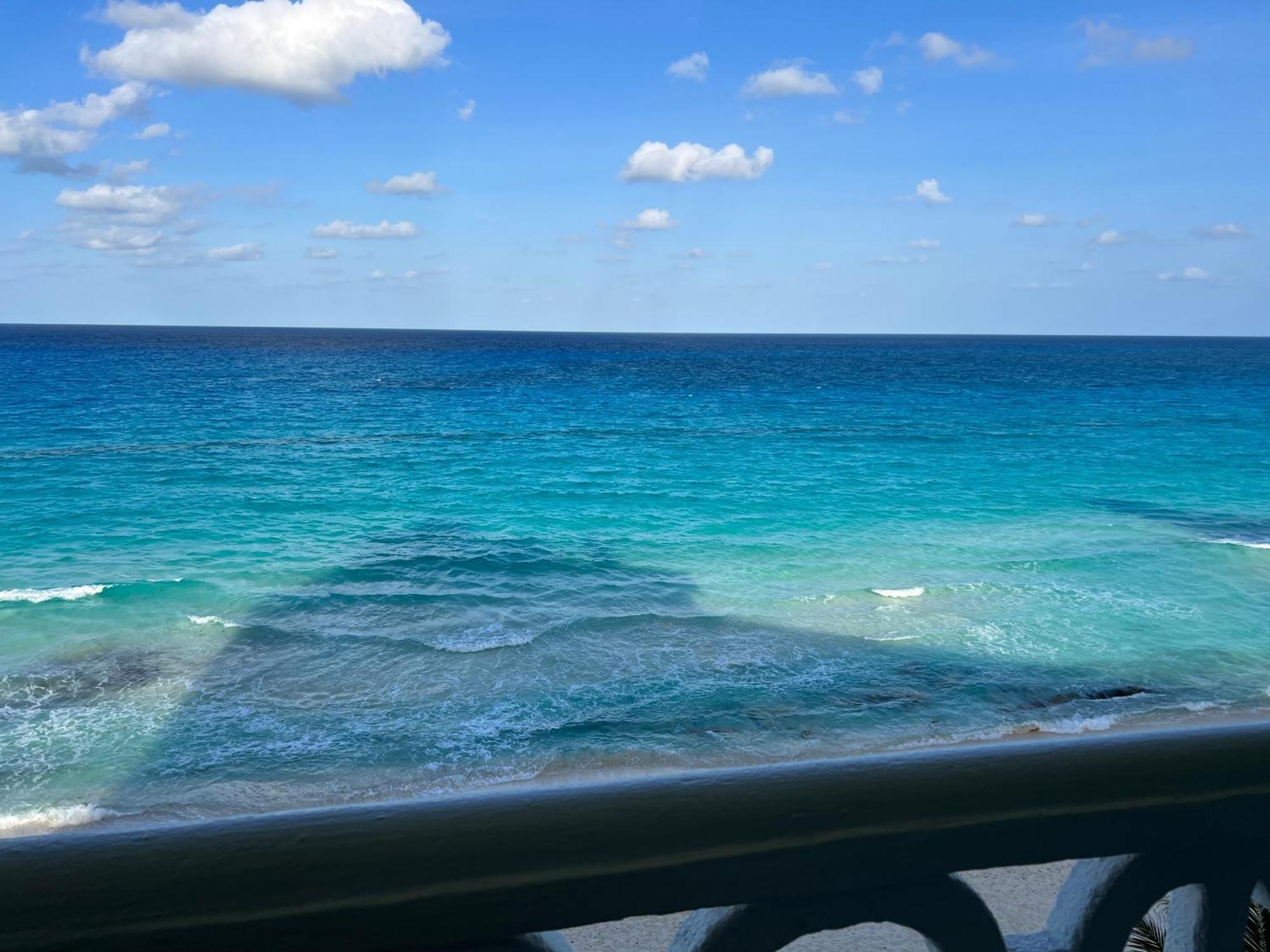 Ova Apartments Cancun Exterior photo